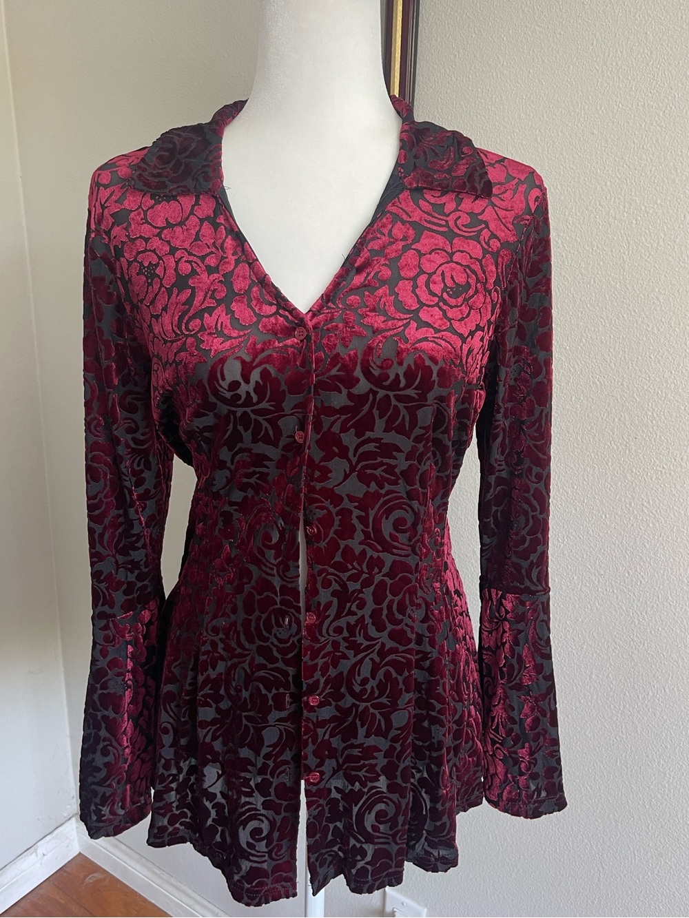 Ultra Pink Out Floral Sheer Burgundy and Black Top Size L